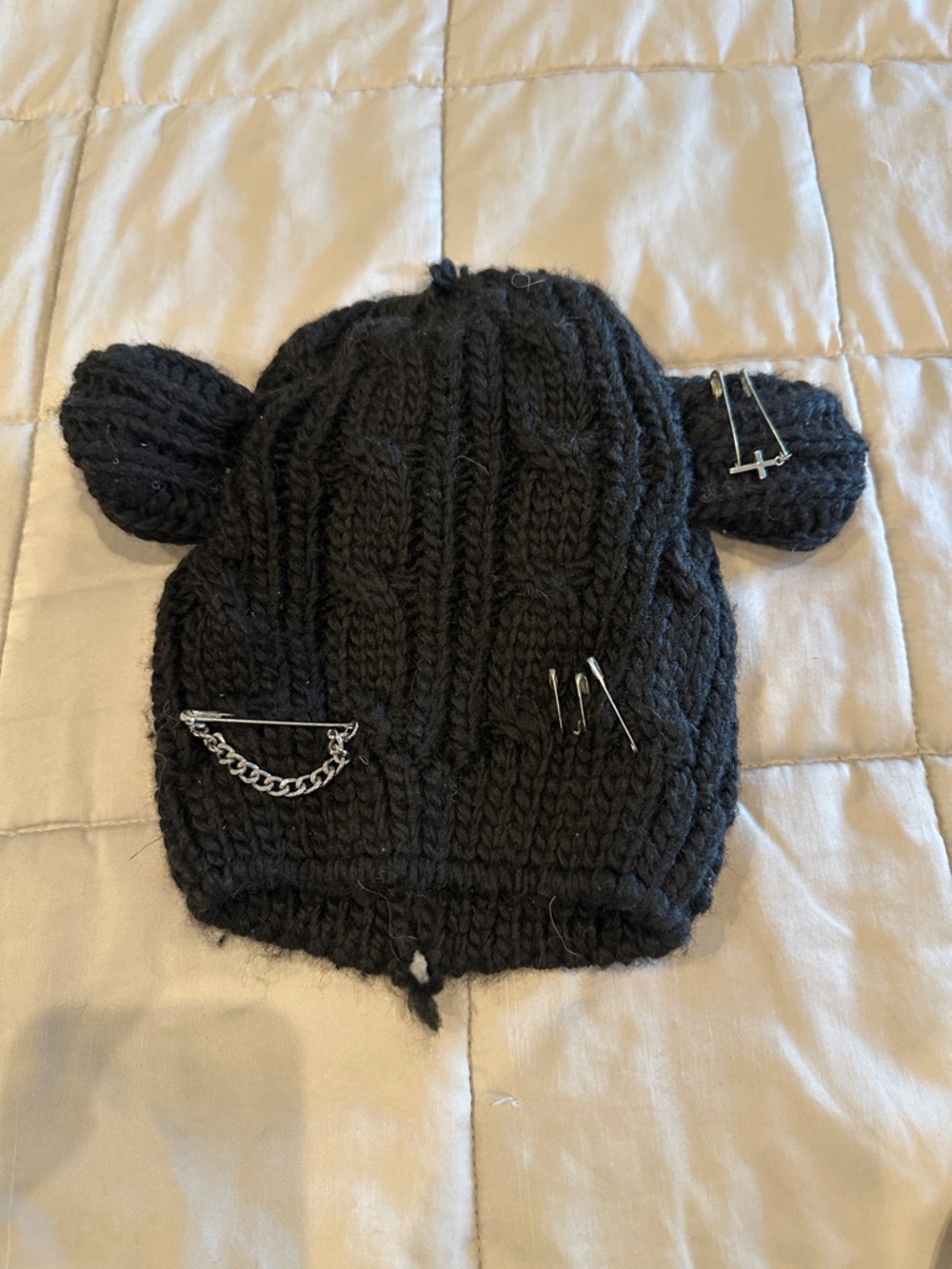 Hot Topic Black Knit Ear Beanie with Safety Pin and Chain Accents